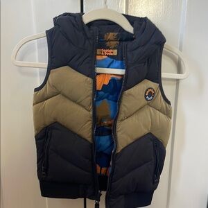 Boys' Hooded Puffer Vest in Black and Tan